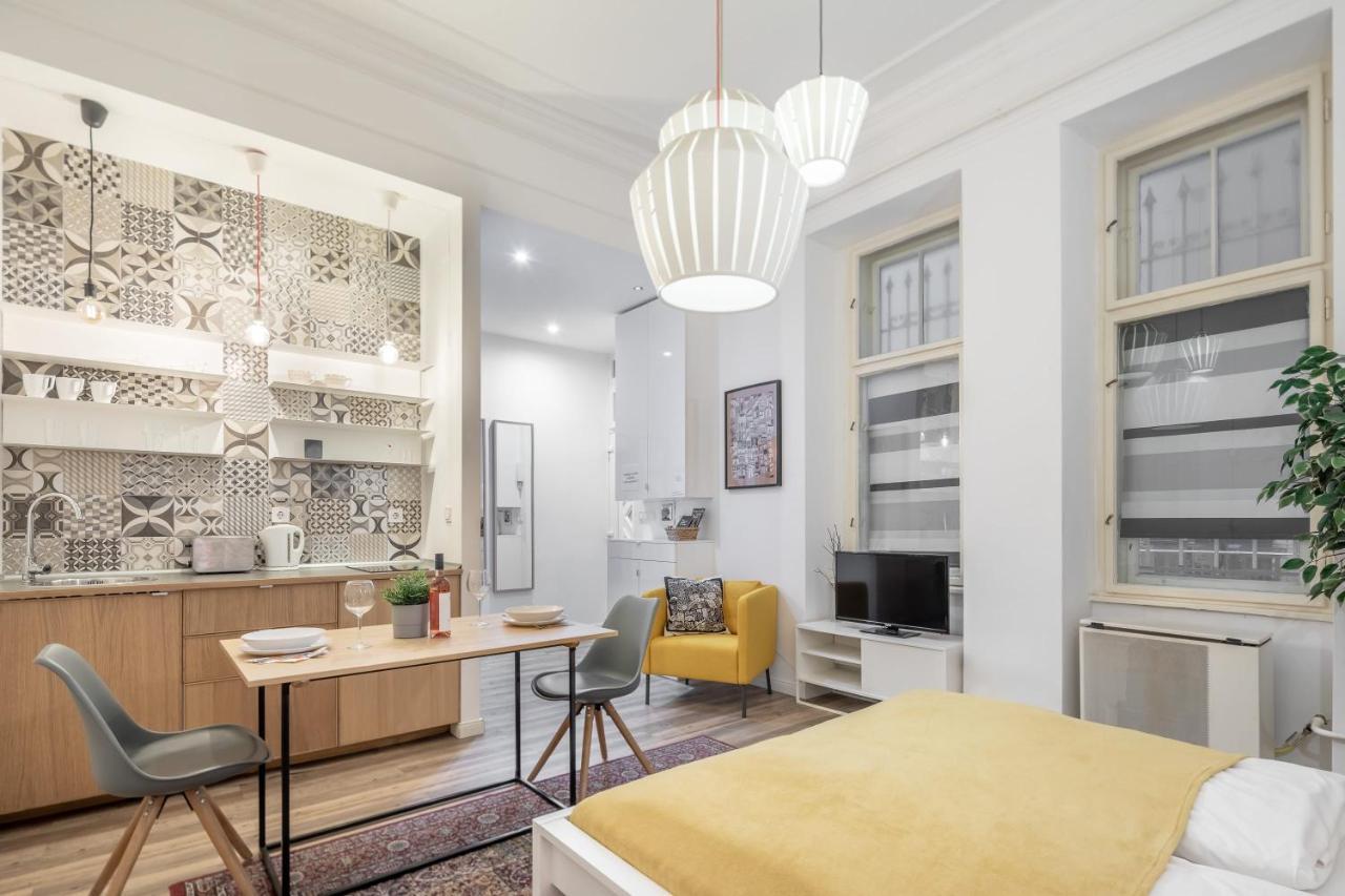 Extra Central Modern Studio Budapeşte Dış mekan fotoğraf